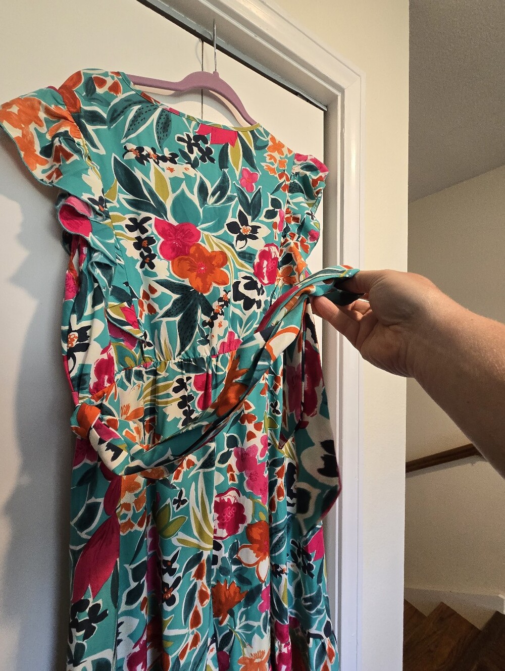 BloomChic Floral Wrap Midi Dress with Ruffle Cap Sleeves NWT Size 18/20 - Picture 5 of 7